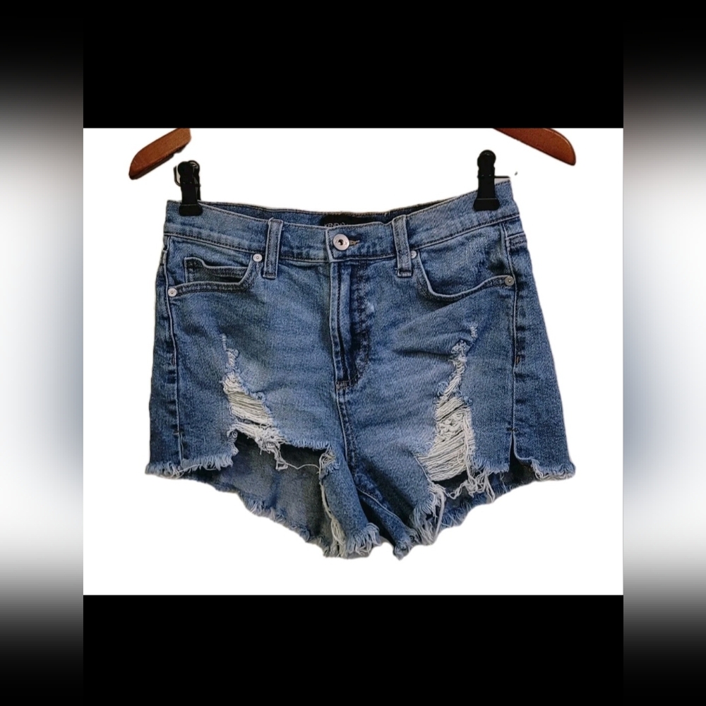 Kendall Kylie Women Sz 5/27 Icon Distressed Mindshaft Wash Denim Short Shorts